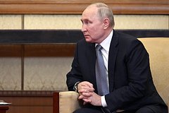 Вы сейчас просматриваете Путин предложил странам сотрудничество по Северному морскому пути