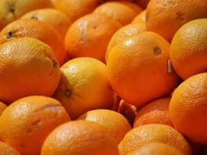 Подробнее о статье Оранжевое настроение: 5 фактов о пользе апельсинов — новости медицины