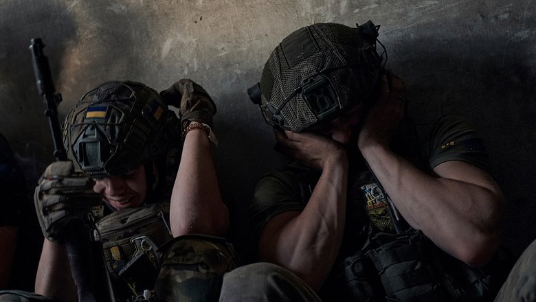 Вы сейчас просматриваете NYT: солдаты ВСУ говорят о поражении подземных бункеров планирующими бомбами — Новости Mail.ru