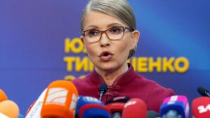 Подробнее о статье Тимошенко вступилась за Залужного — Новости Mail.ru